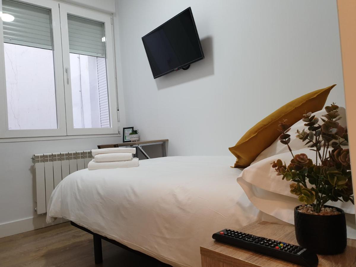 Norte Oviedo Rooms Madrid Buitenkant foto