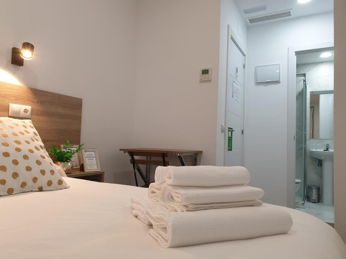 Norte Oviedo Rooms Madrid Buitenkant foto