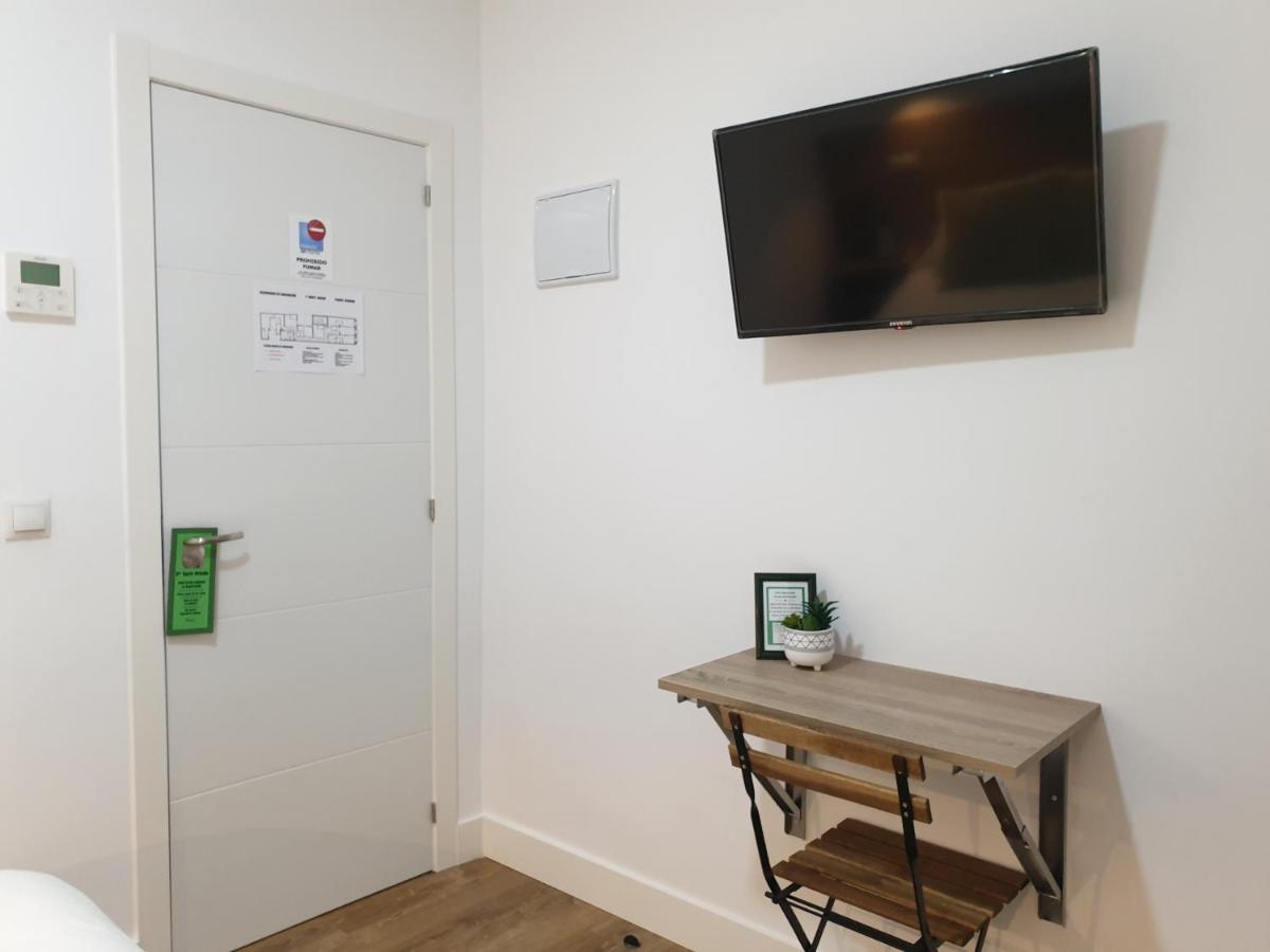 Norte Oviedo Rooms Madrid Buitenkant foto