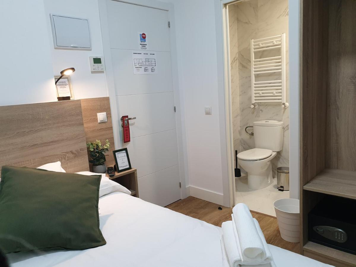 Norte Oviedo Rooms Madrid Buitenkant foto