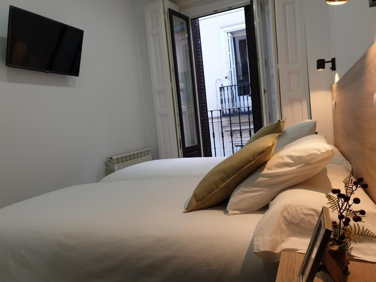 Norte Oviedo Rooms Madrid Buitenkant foto