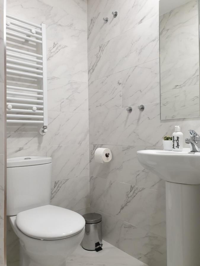 Norte Oviedo Rooms Madrid Buitenkant foto